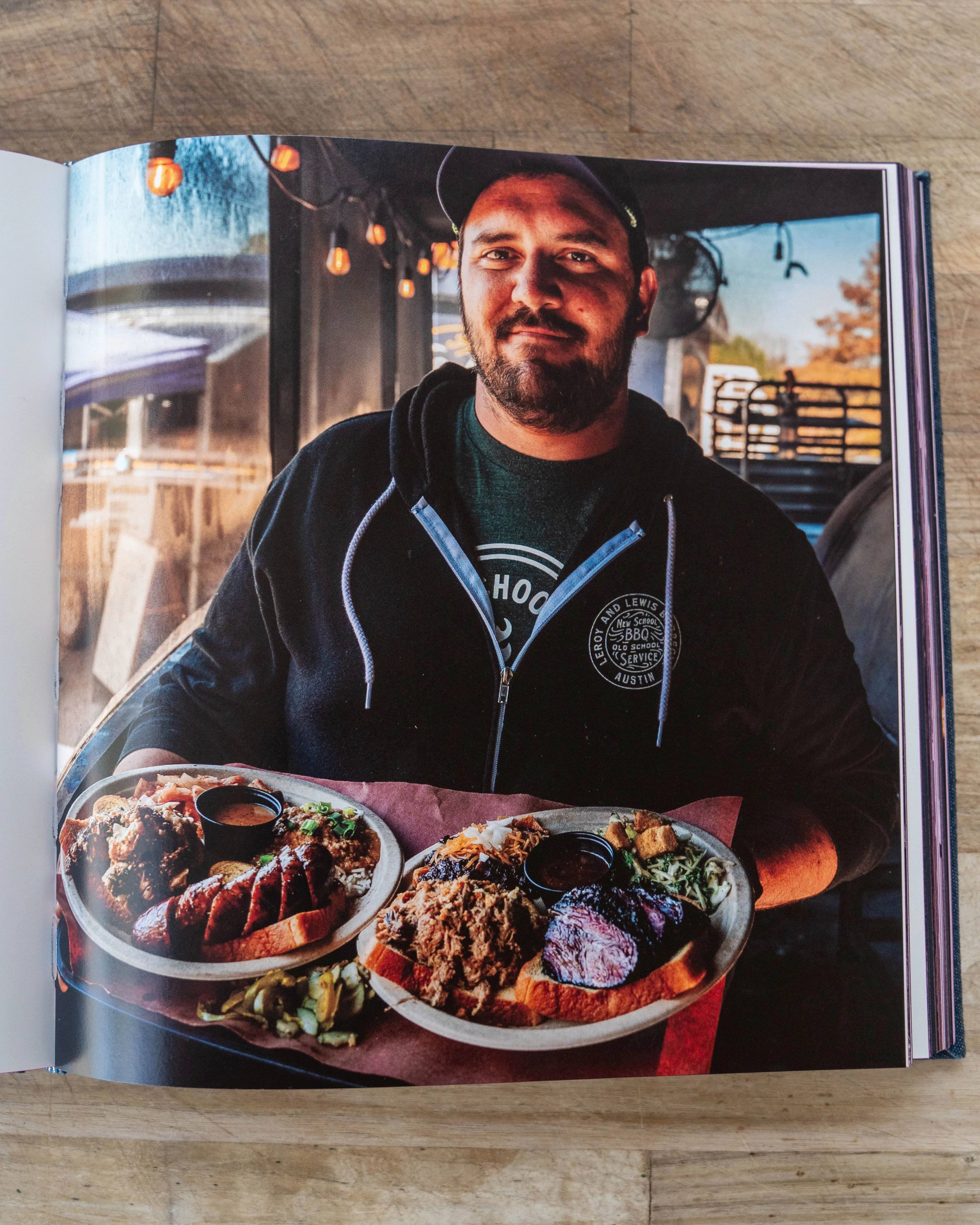 Texas BBQ - The Art of Low and Slow - Image 4